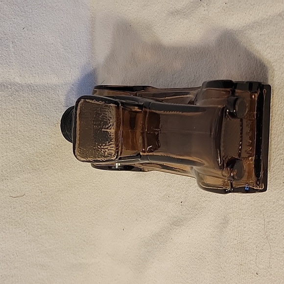 Vintage Avon Car Decanter  ITEM #1582 - Picture 2 of 5